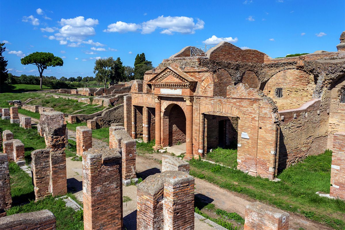 guided tour of ancient ostia